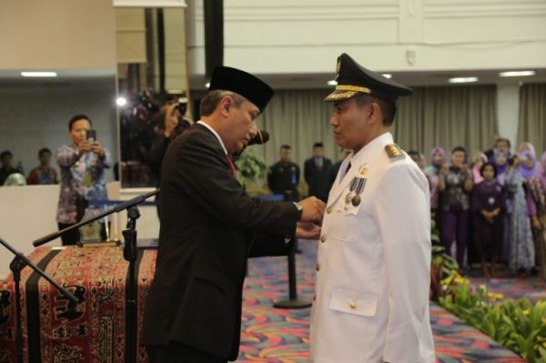 Didik Suprayitno Lantik Zaenal Sebagai Pj.Bupati Tanggamus