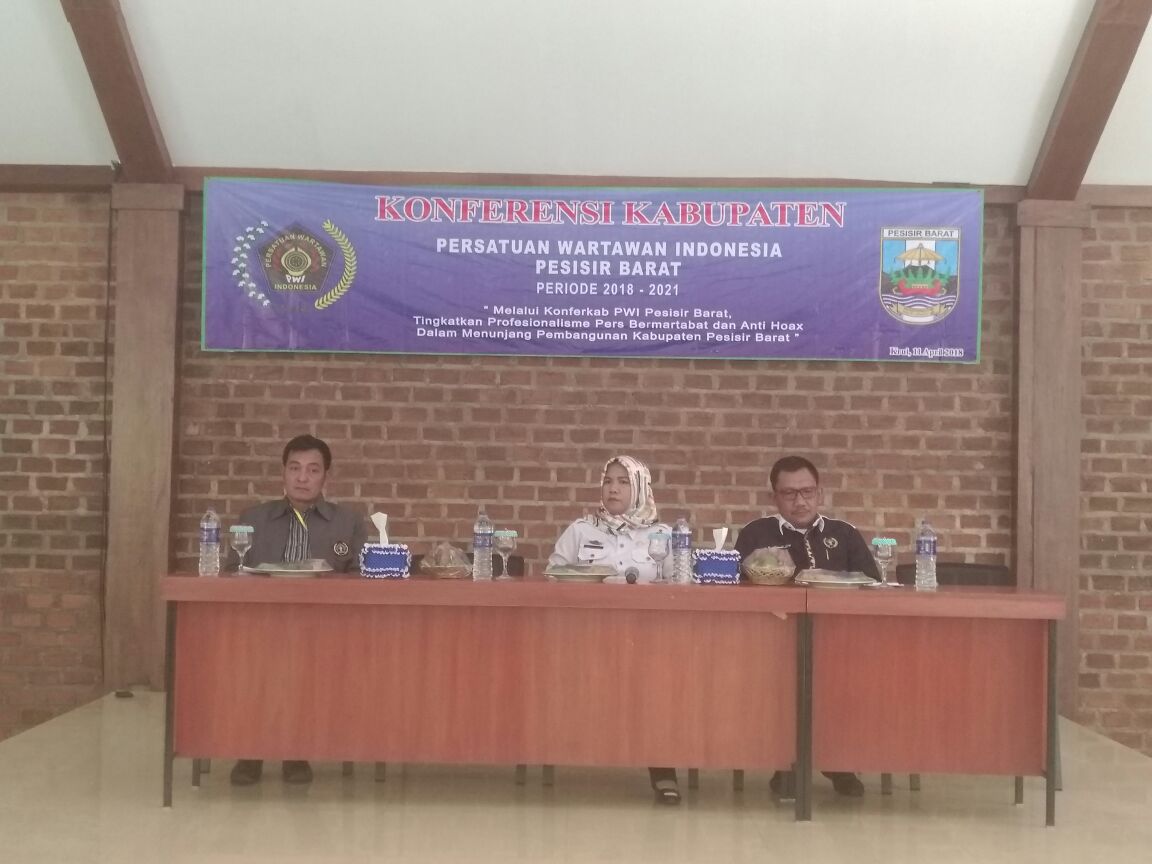 Supriyadi Alfian : Wartawan Pesisir Barat Harus Kompeten