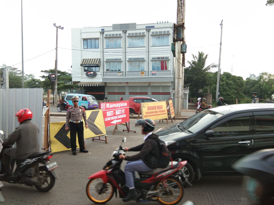 AKP Ridho Rafika Pimpin Penertiban Lantas Jalur Pembangunan Underpass