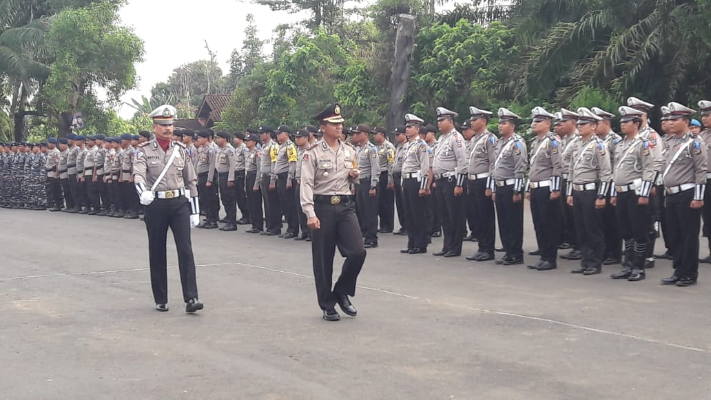 Kapolres Lampura Pimpin Apel Gelar Pasukan Ops Patuh Krakatau 2018