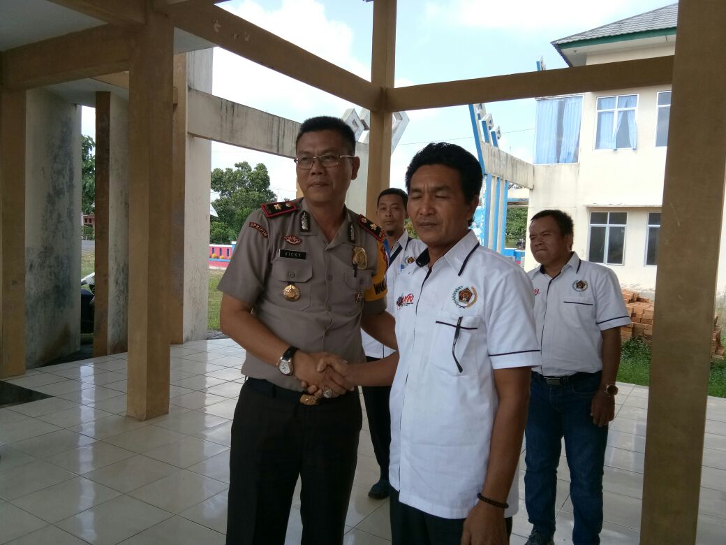 Wakapolres Kompol Vicky Zulkarnain Kunjungi PWI Way Kanan