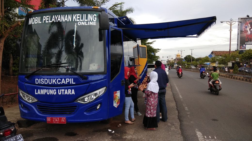 “Ngabuburit” Ala Disdukcapil Lampung Utara