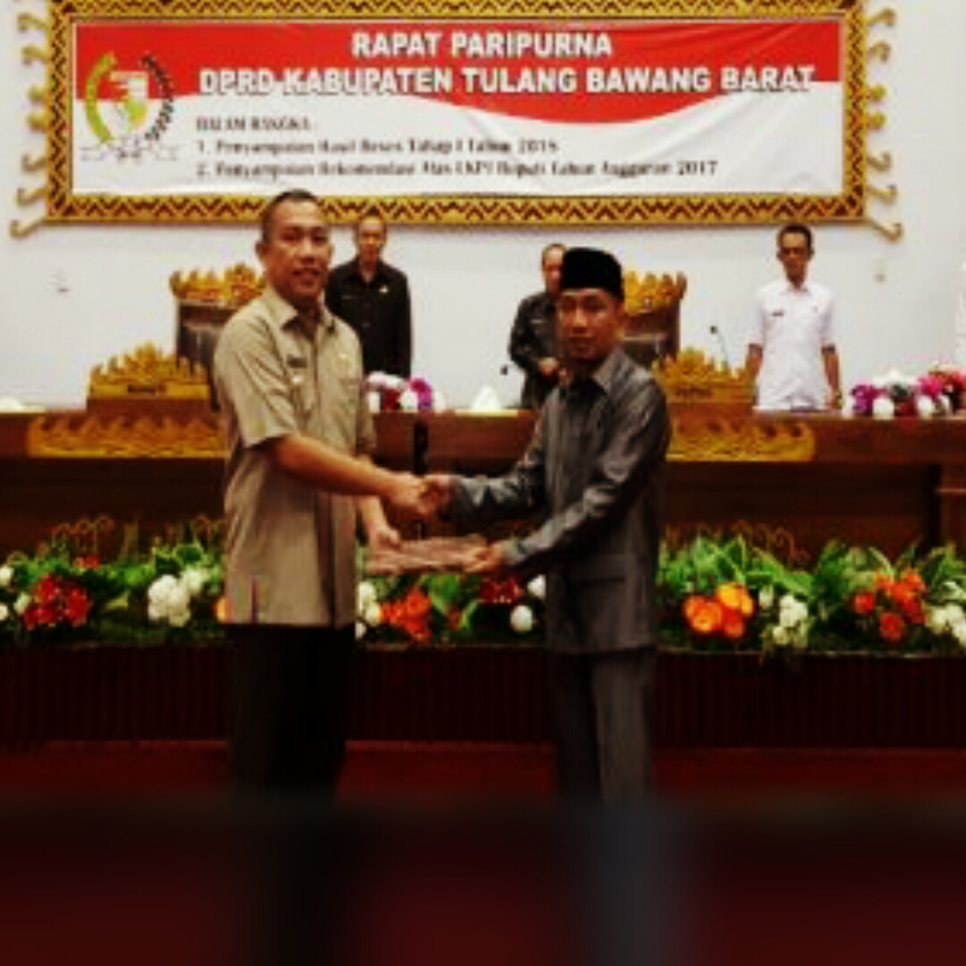 Bupati Tubaba Terima Rekomendasi LKPj Kepala Daerah TA 2017