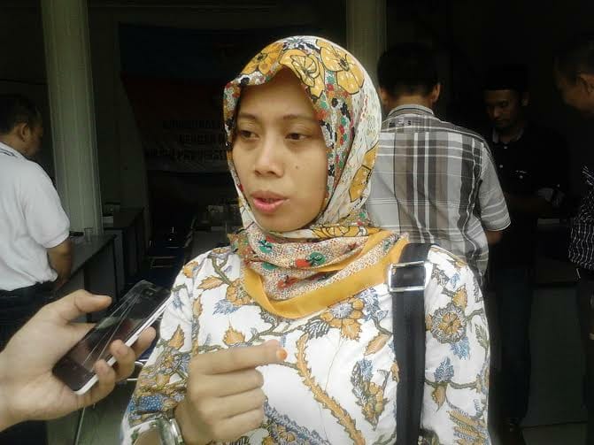 Bawaslu Tegaskan Bahan Kampanye Sarung dan Jilbab Boleh Dibagikan