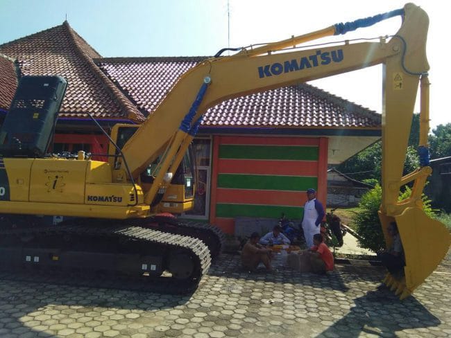 Guna Mengoptimalkan Kesiapsiagaan dan Penanggulangan Bencana, BPBD Tanggamus Membeli Satu Unit Excavator