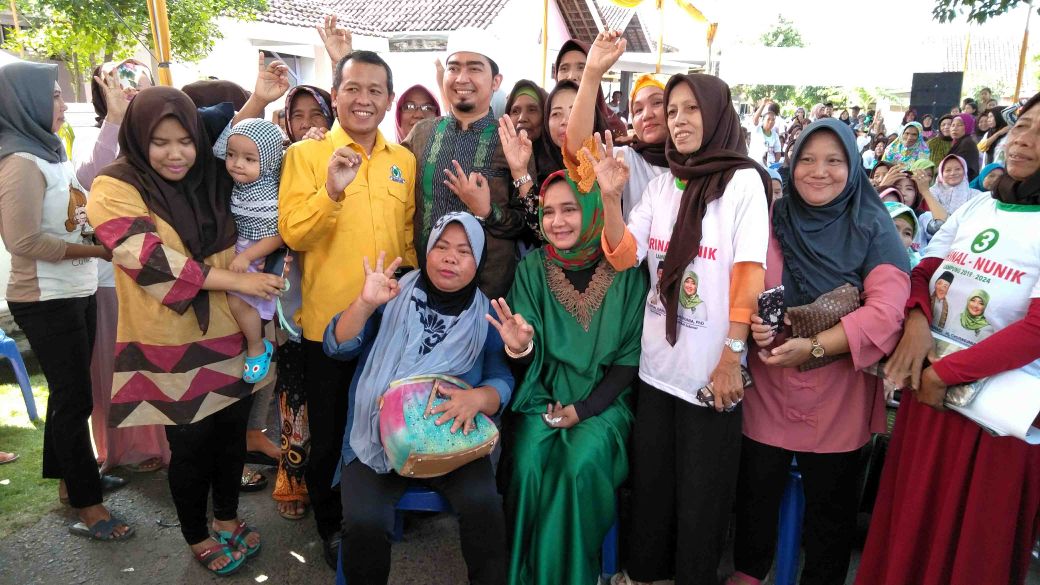 Dicurhati Warga, Riana Sari Mohon Doa agar Arinal – Nunik Bisa Wujudkan yang Belum Terlaksana