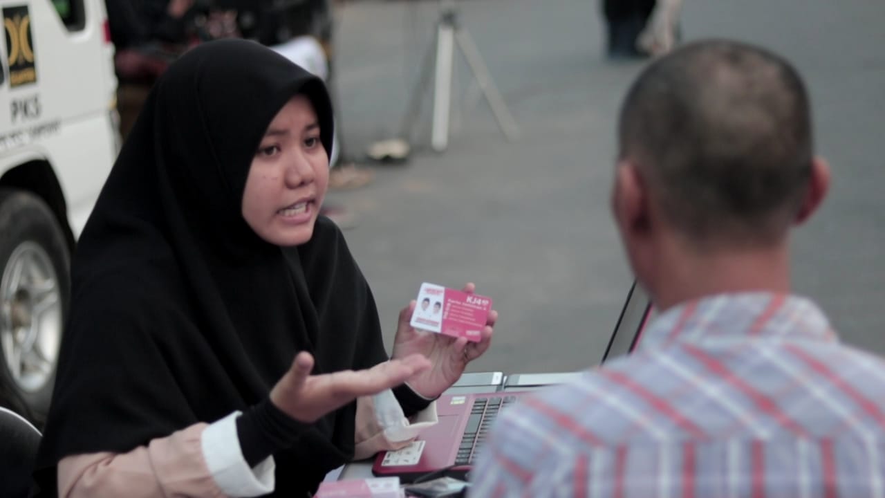 Cara Kreatif Paslon Empat Kampanyekan KJ4