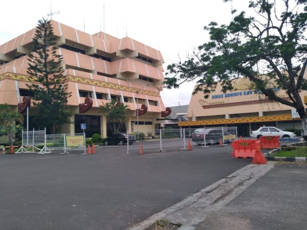 Pasca Pemilihan Kepala Daerah Ridho Ficardo Tidak Ngantor