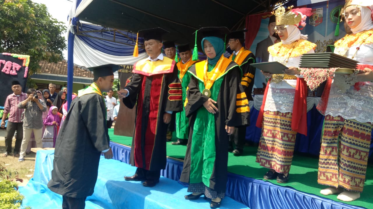STAINU Lampung Utara Wisuda 87 Mahasiswa