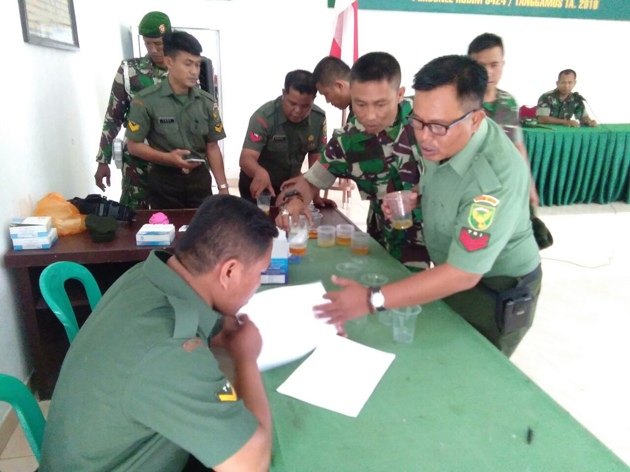 P4GN Personil Kodim 0424/ Tanggamus Lakukan Test Urine