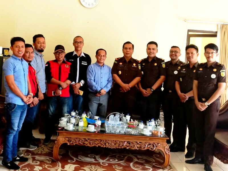 Tingkatkan Sinergitas, PWI Sambagi Kajari Tulangbawang