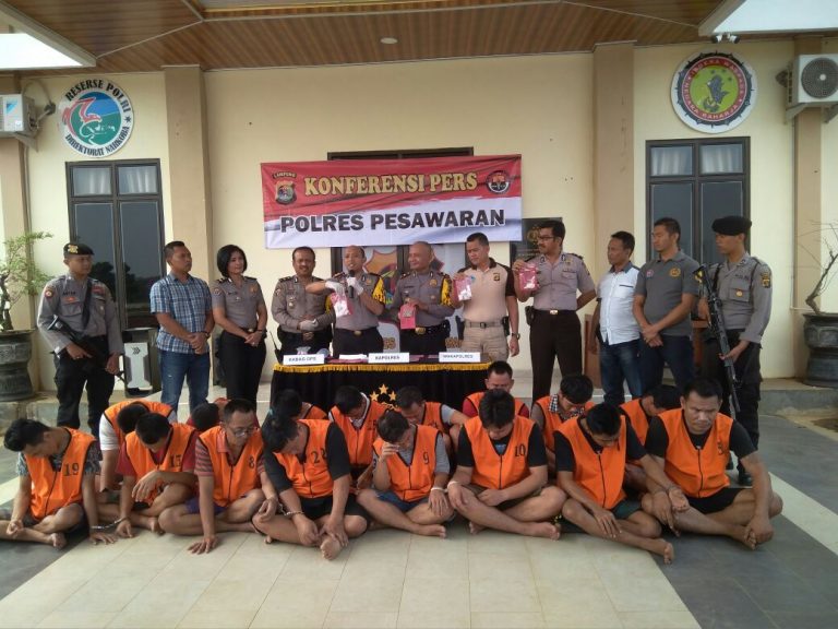 Kapolres Pesawaran Pimpin Konferensi Pers Pengungkapan Kasus Juli 2018