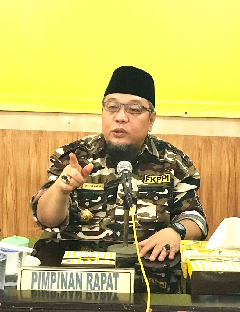 Tidak Ada Kewenangan Pansus Memanggil Purwanti Lee