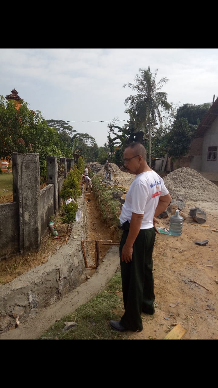 Dana Desa Tahap II Tiyuh Pulung Kencana Untuk Bangun Drainase