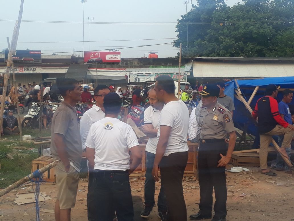 Polsek Tulang Bawang Tengah Identifikasi Penyebab Kebakaran Pasar Pulung Kencana