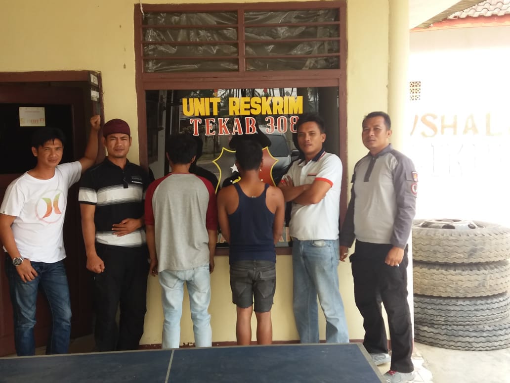 Tukar Ban Baru dengan Ban Bekas Sopir Truk PT AFF dan Tukang Ban Ditangkap Polisi