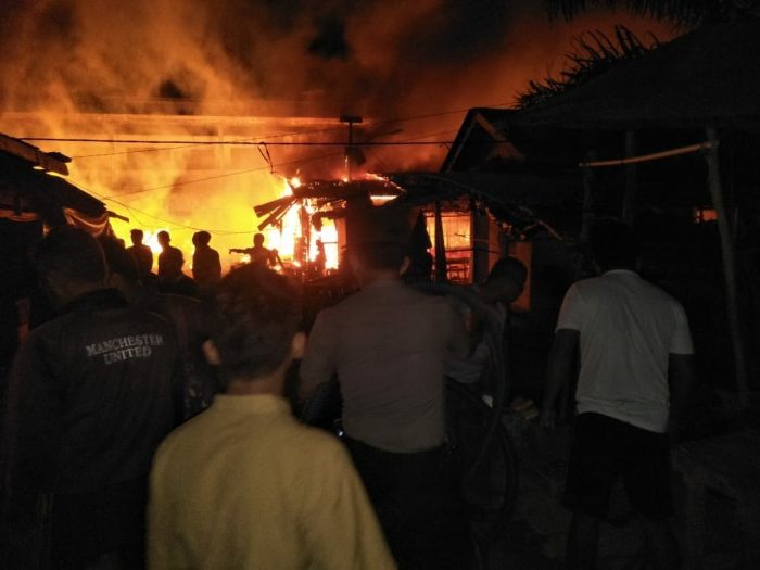 Lapak PKL di KTM Mesuji Ludes Terbakar