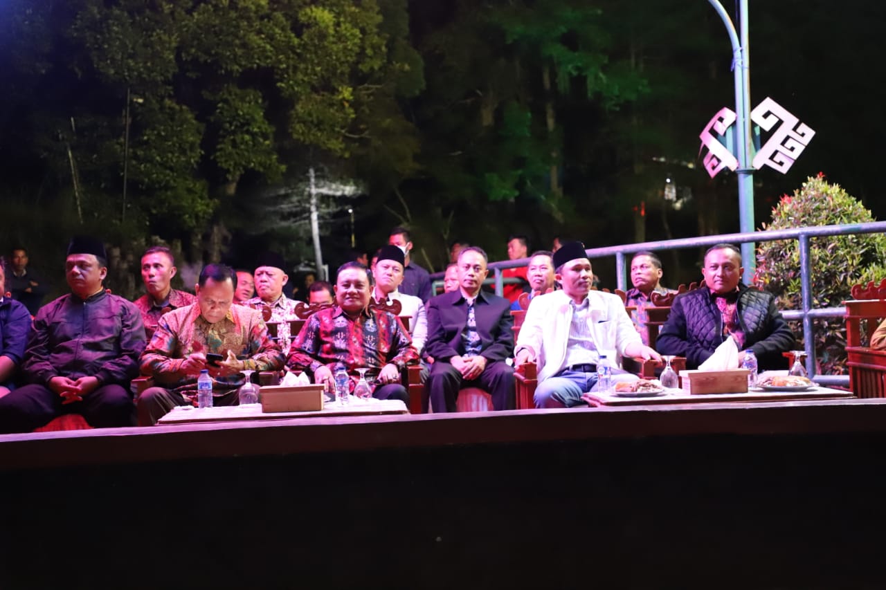 Malam Resepsi Hut RI 73 di Tamkot Hamtubiu Padat Pengunjung