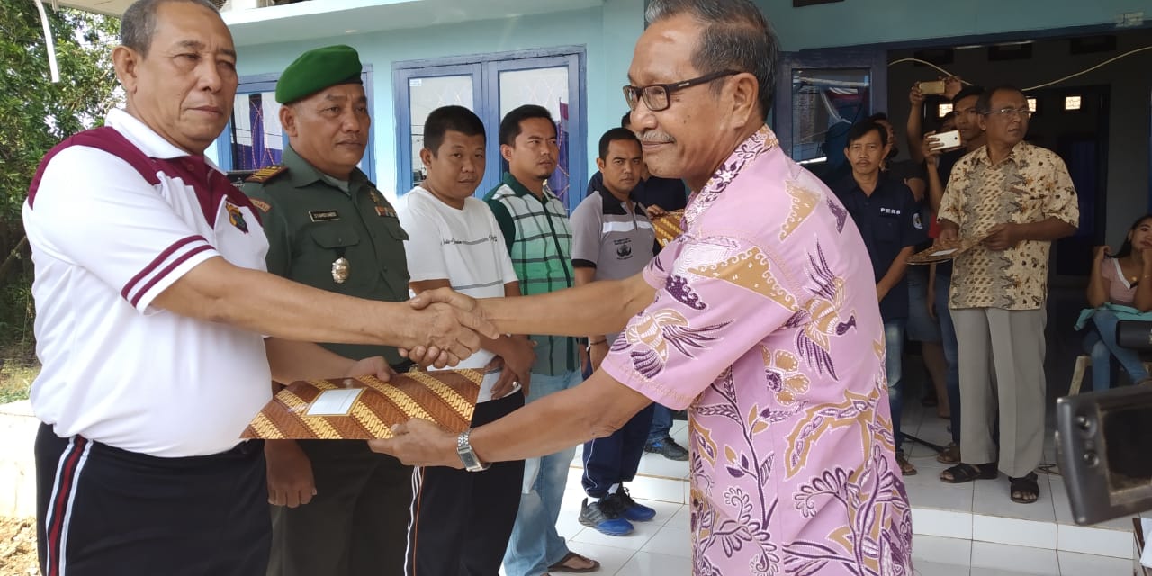 PWI Lampung Utara Beri Penghargaan Kemitraan Kepada Polres Lampung Utara