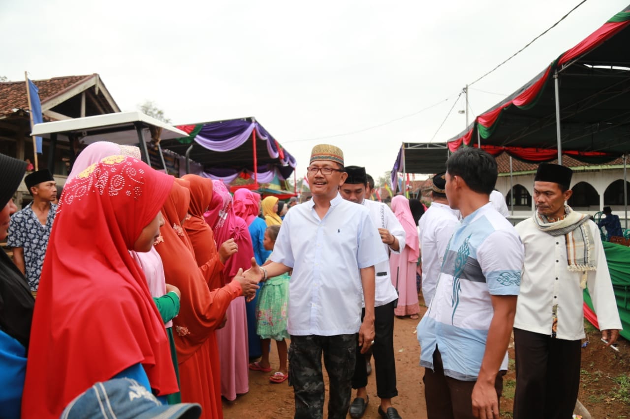 Kunjungan di Way Haru Agus Istiqlal Pastikan Pekon di Pesisir Barat Akan Teraliri Listrik