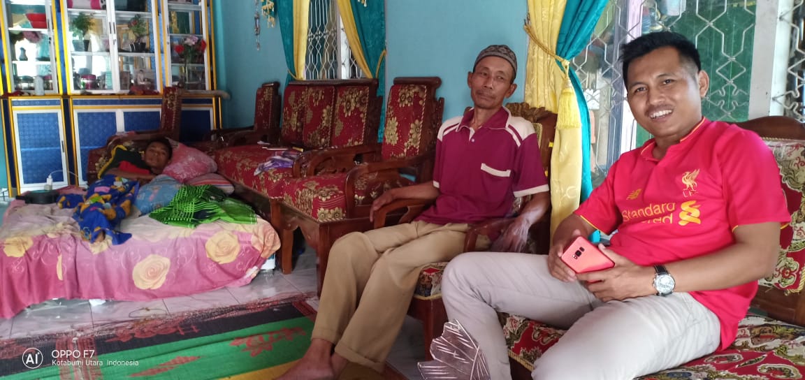 Ketua PKPI Lampung Utara Santuni Korban Lakalantas