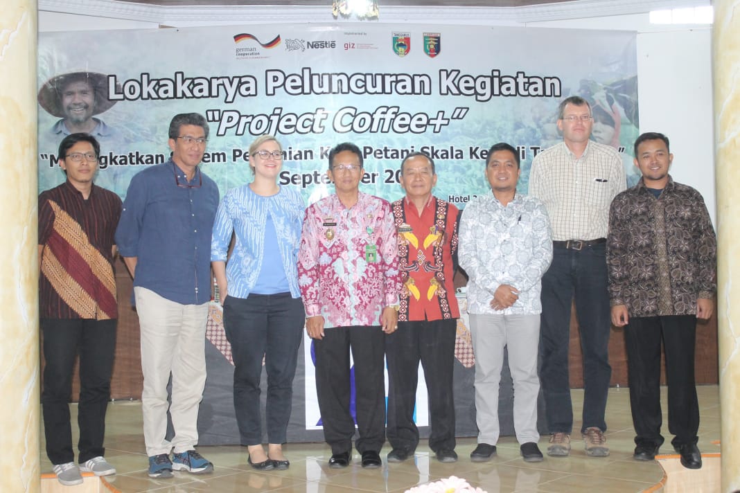 Tanggamus Minta Pemprov Programkan Pemeremajaan Tanaman Kopi Tanggamus