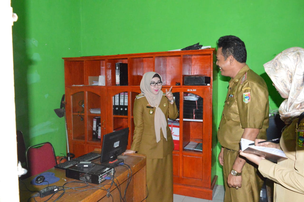 Bupati Tanggamus Berkantor di Kecamatan