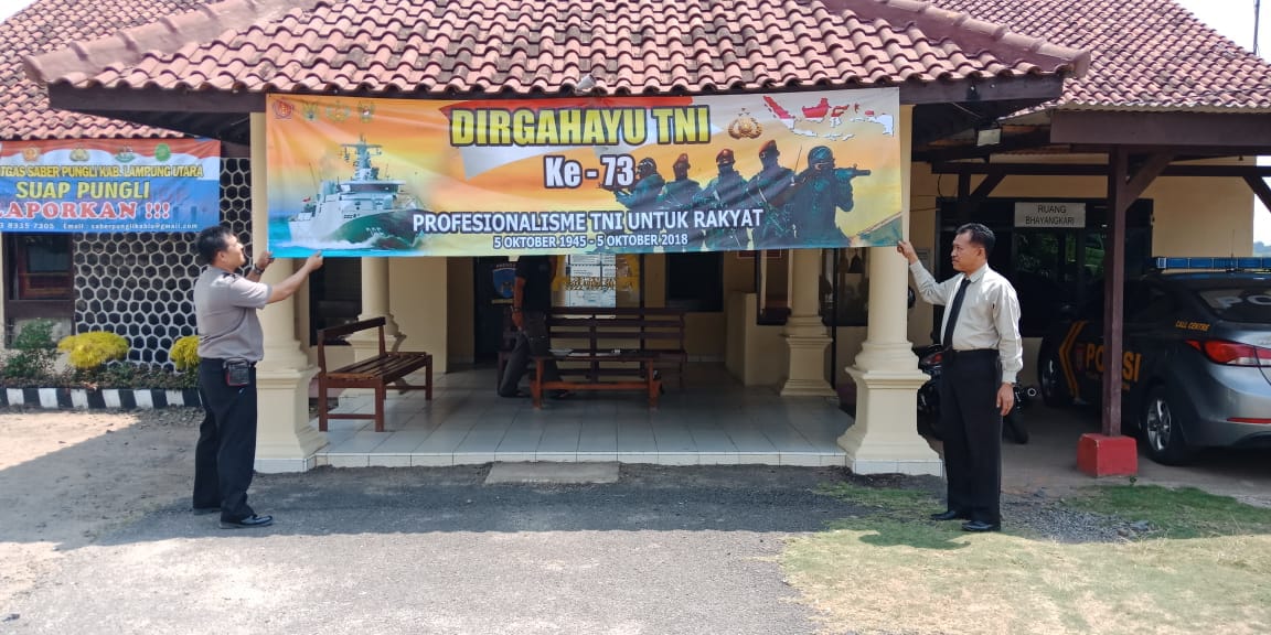 Tingkatkan Sinergitas TNI-POLRI, Polres Lampura Ucapkan HUT TNI ke-73