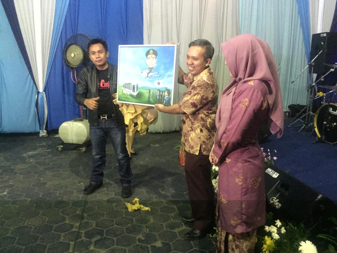 Sunarwan Pamit, Yuliana Jabat Kejari Lampura