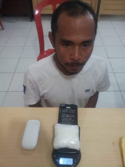 Bawa Satu Kantong Sabu Warga Jati Agung Ditangkap di Depan Hotel Gracia Kota Metro