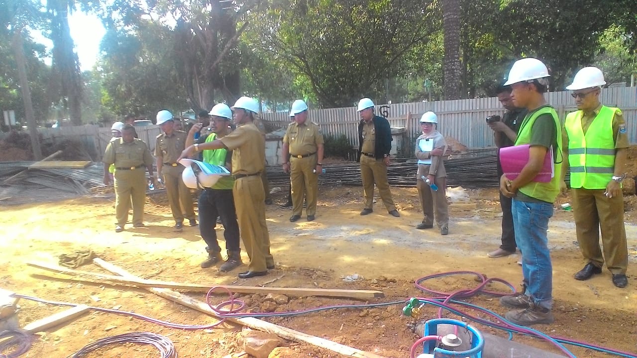 Walikota Metro dan wakil Walikota Tinjau Pembangunan GSG Kota Metro