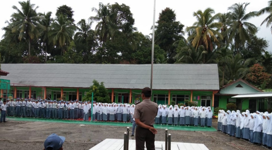 Hari Sumpah Pemuda Polres Tanggamus Sosialisasi Bahaya Narkoba di Sekolah