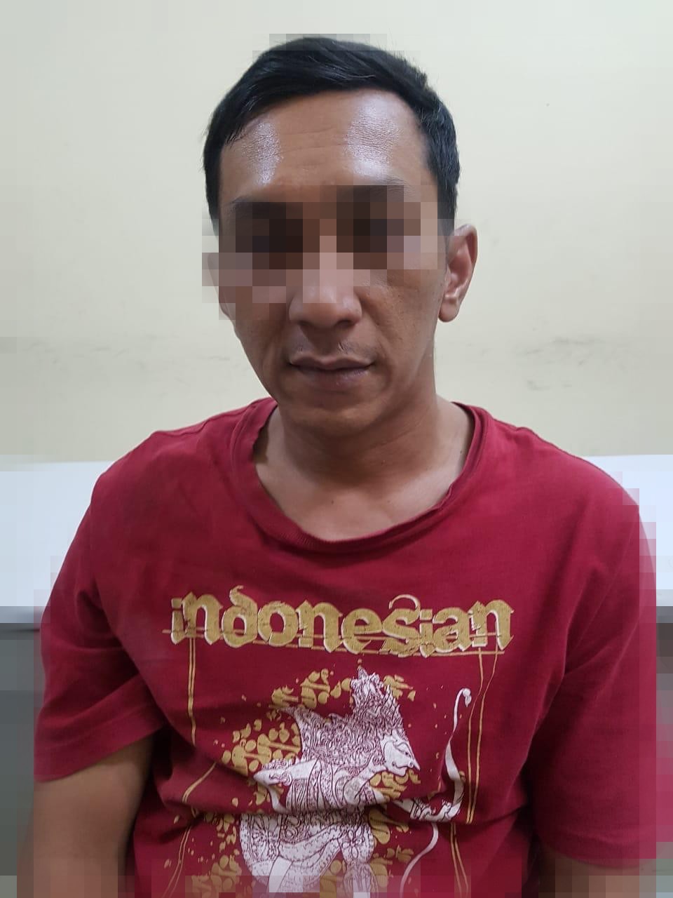 Nyambi Jual Sabu, Anggota Security Dibekuk Polisi