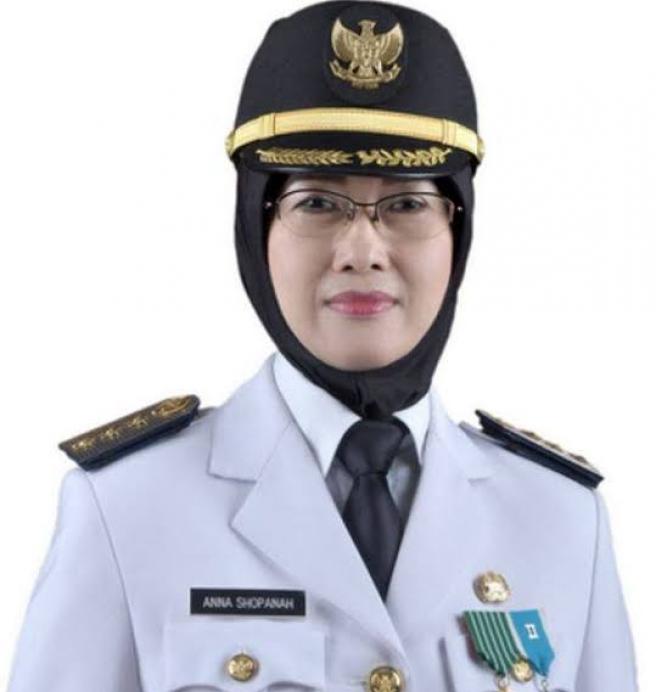 Bupati Indramayu Anna Sophana Undurkan Diri dari Jabatan