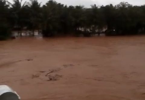 Sungai Cipatujah Tasik Malaya Meluap Dua Orang Dikabarkan Tewas