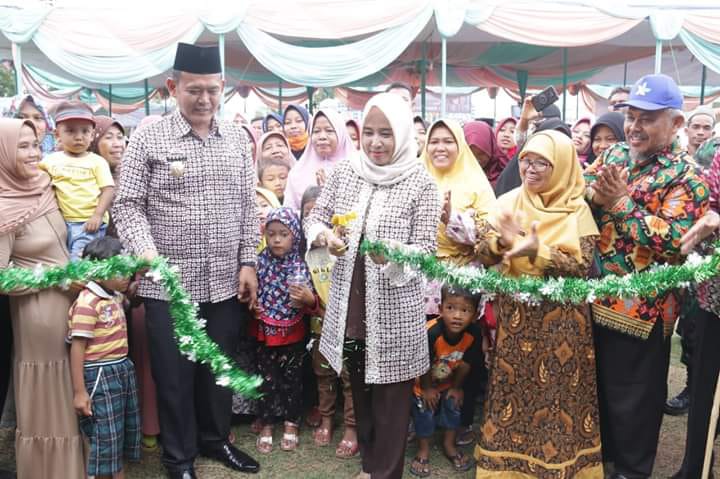 Wabup Pringsewu Lepas Khalifah Pawai Ta’aruf MTQ Pringsewu