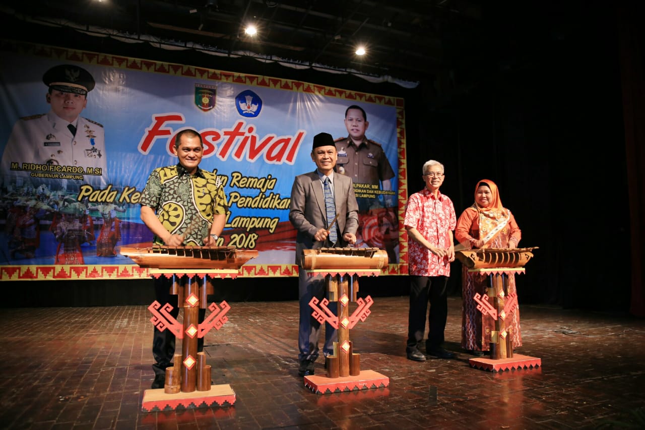 Gubernur Ridho Buka Festival Anak dan Remaja 2018