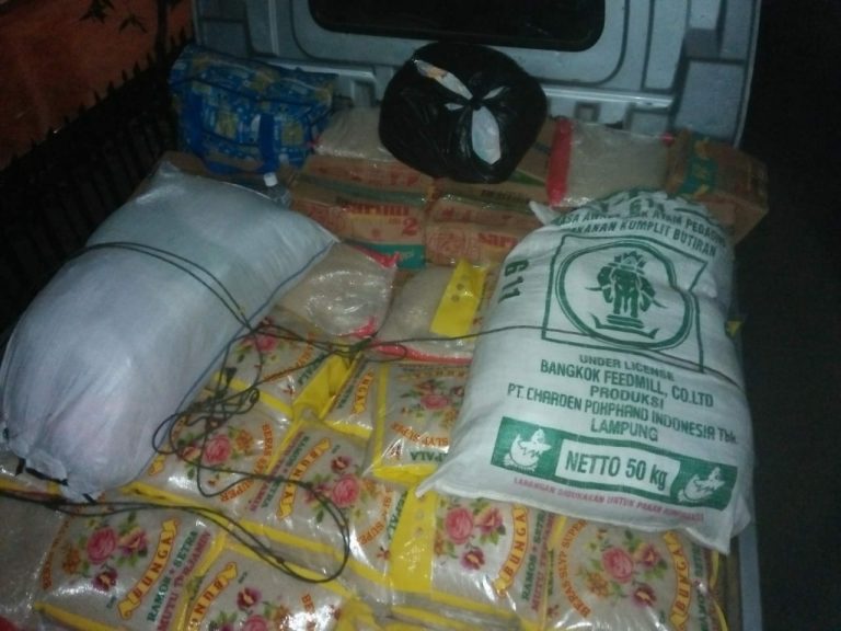 Front Pembela Islam Lampung Salurkan Logistik Bantuan Bencana Banjir