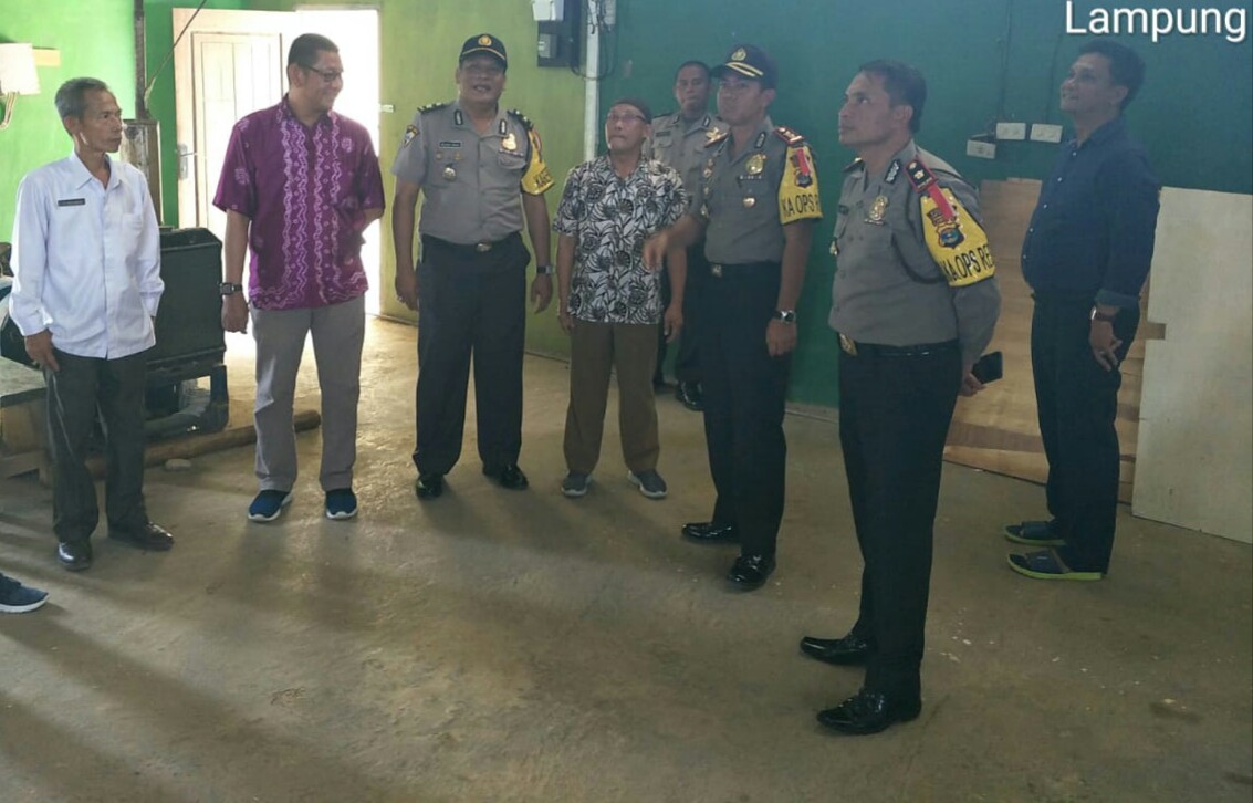 Kapolres Lampung Utara Cek Gudang Logistik Pemilu 2019 di KPU