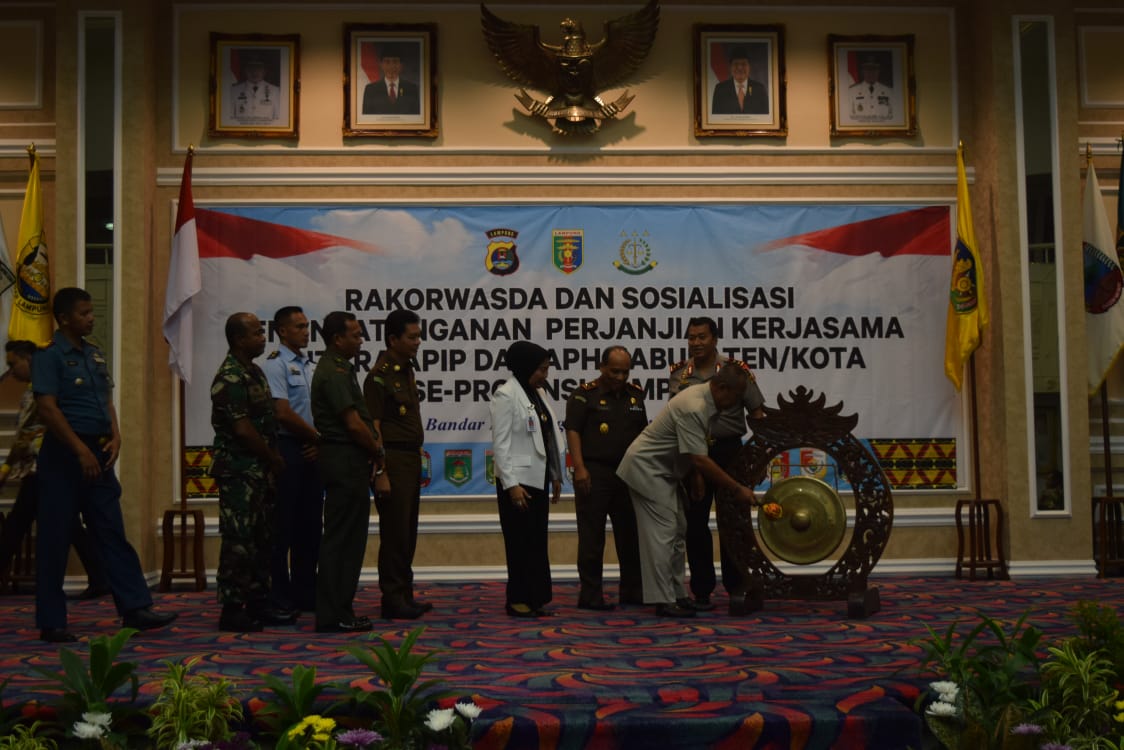 Pemkab Tanggamus Tandatangani PKS antara APIP Dengan APH