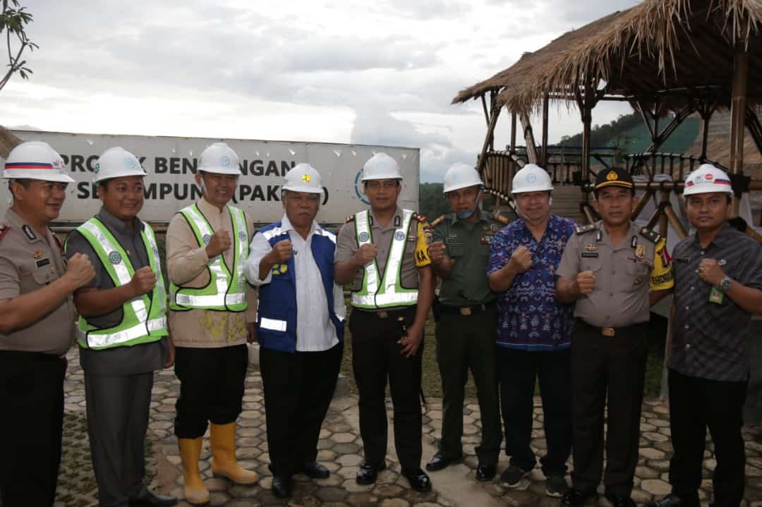 Menteri PUPR Tinjau Bendungan Way Sekampung