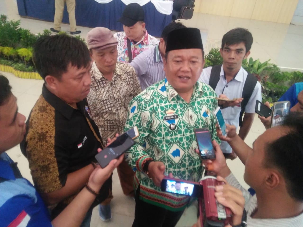 Edward Saputra Jabat Ketua APDESI Lampura Periode 2018 – 2023