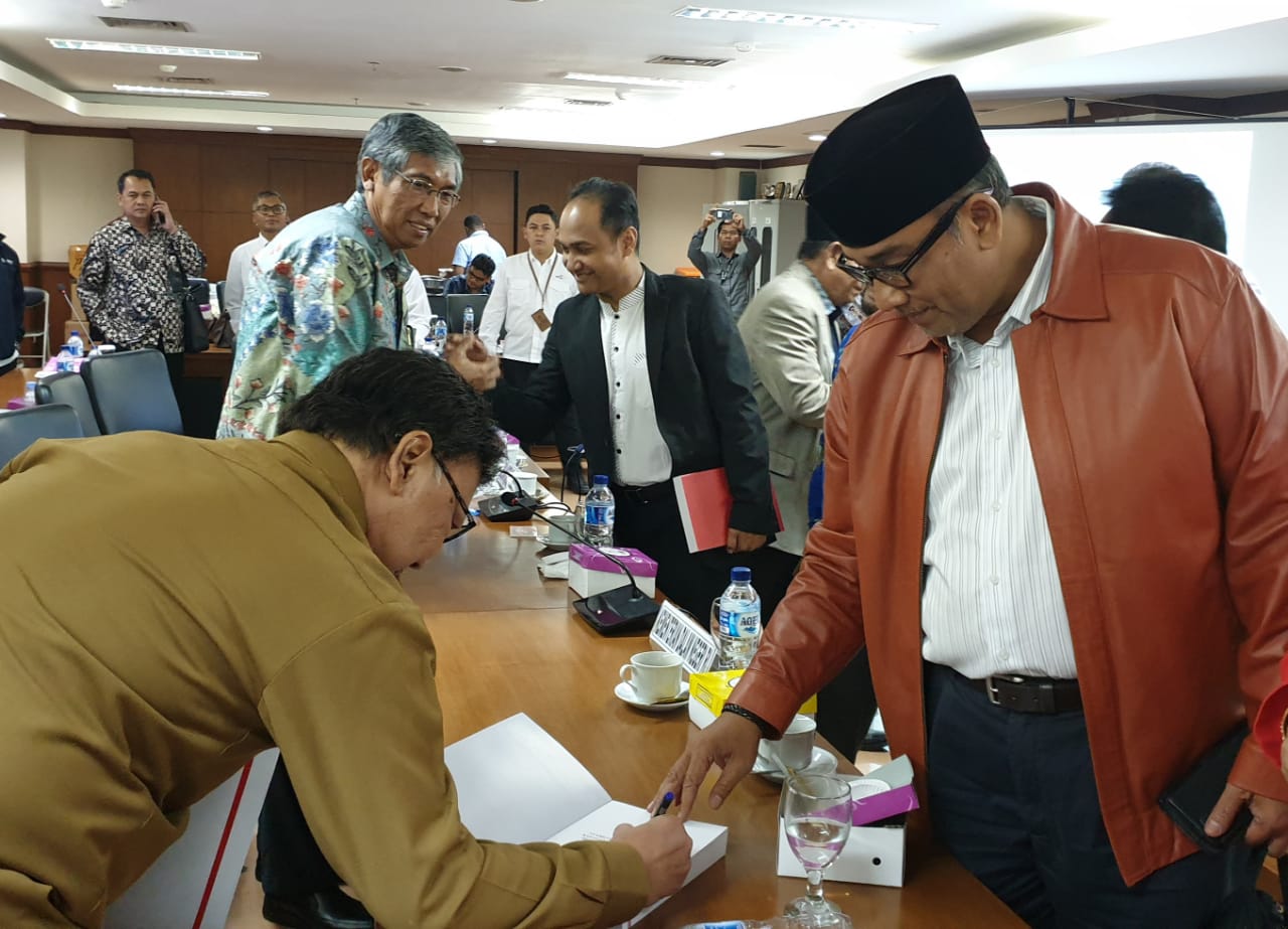 Andi Surya : Sebaiknya Nomenklatur Dana Otsus Dirubah Supaya Berkeadilan