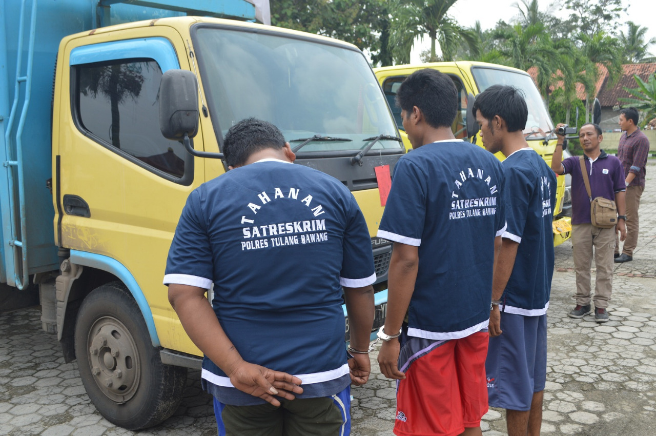 Polres Tulang Bawang Ekspose Kasus Sindikat Pencurian Mobil dan Motor Lintas Provinsi