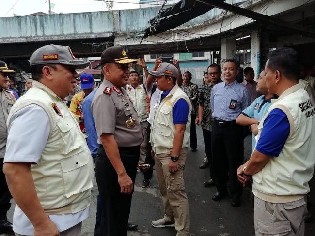 Jelang Natal dan Tahun Baru, Kapolda Kalsel : Stok Sembako Aman dan Mencukupi