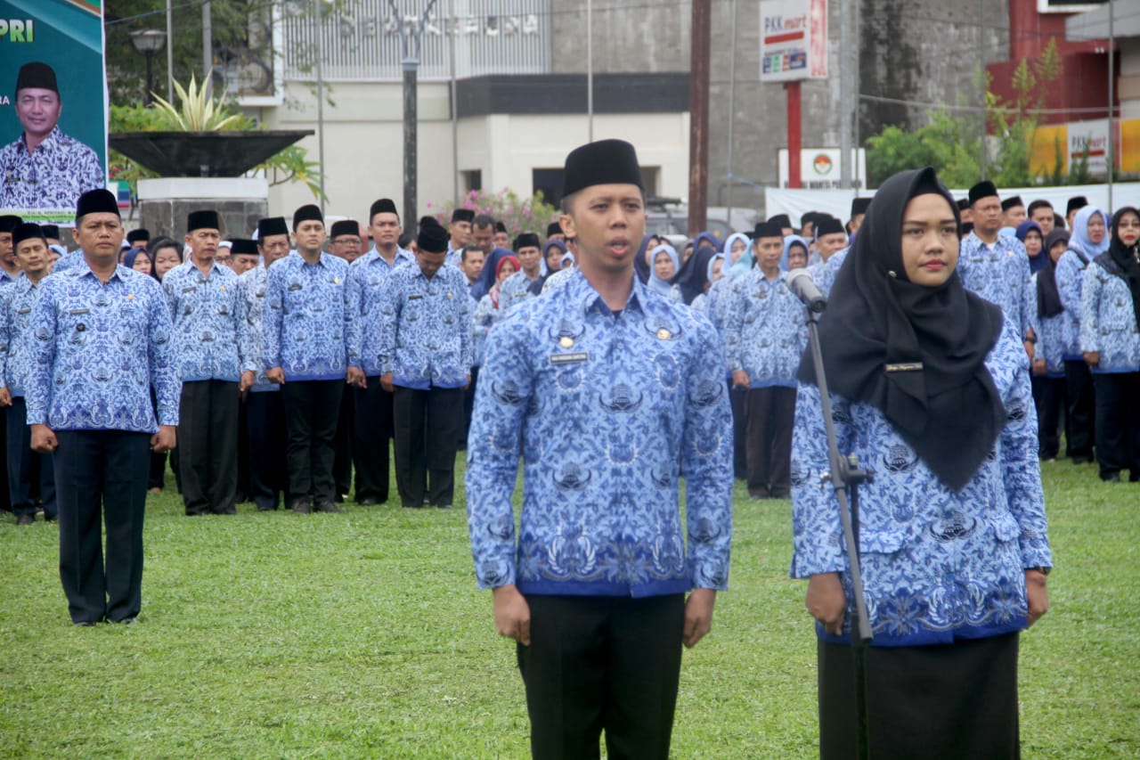 H Dodi Reza Alex Himbau ASN Tingkatkan Kinerja dan Prestasi Tahun 2019