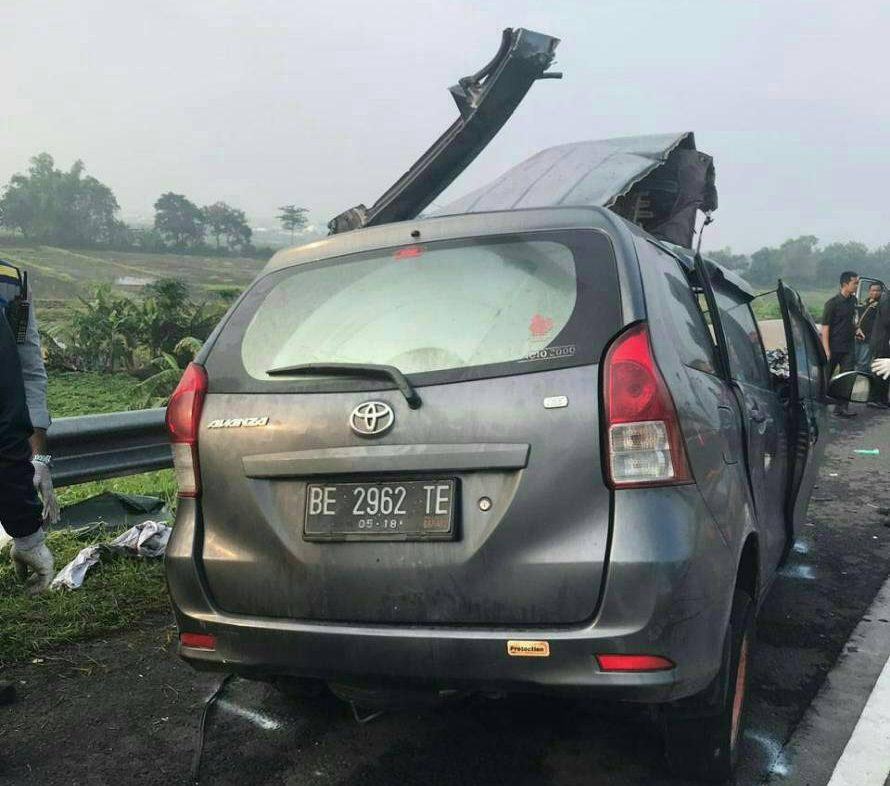 Dua pelajar SMA Asal Bandarlampung Tewas di Tol Surabaya-Mojokerto