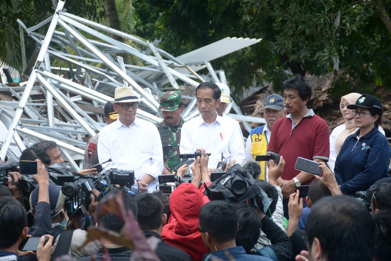 Presiden Jokowi Tinjau Lokasi Terdampak Tsunami Selat Sunda