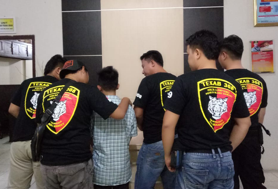 Bobol Rumah Kontrakan Rp30 Juta, Pelajar Ditangkap Saat Jual HP di Conter