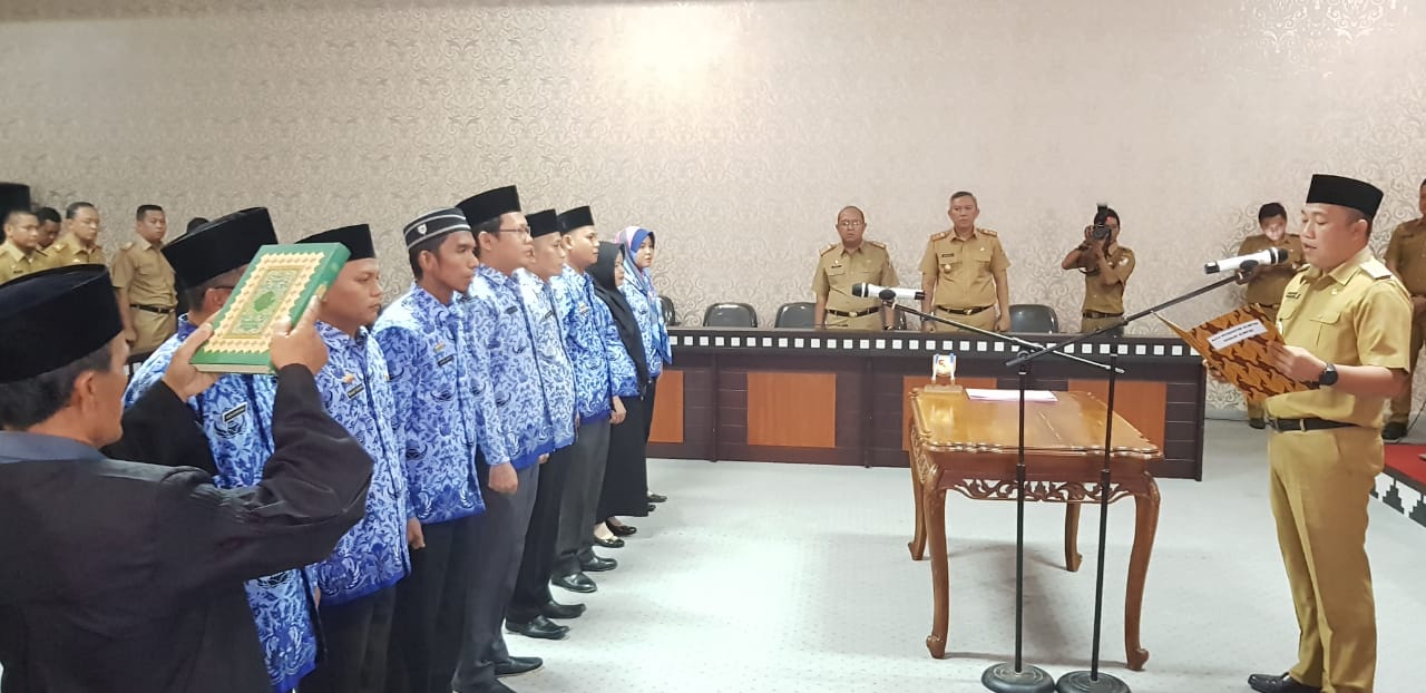 Bupati Umar Ahmad “Geram” Banyak Pejabat Makan Gaji Buta dan Jadi Beban APBD